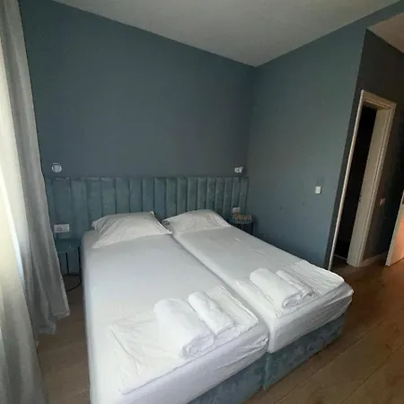 Sami Five Apartmán *
