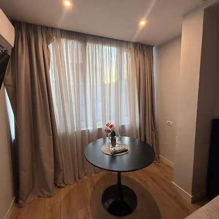 Apartmán Sami Five *